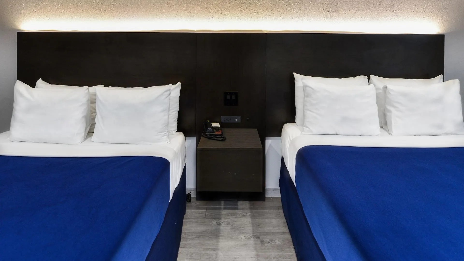 Hollywood Inn Express Lax Inglewood